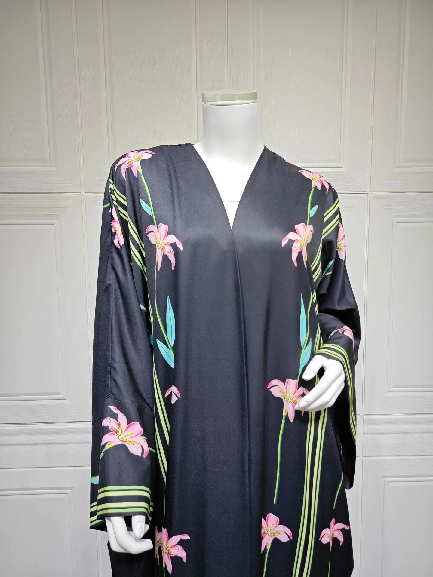 "2025 Modest Abaya with Hijab – 2-Piece Summer Set"