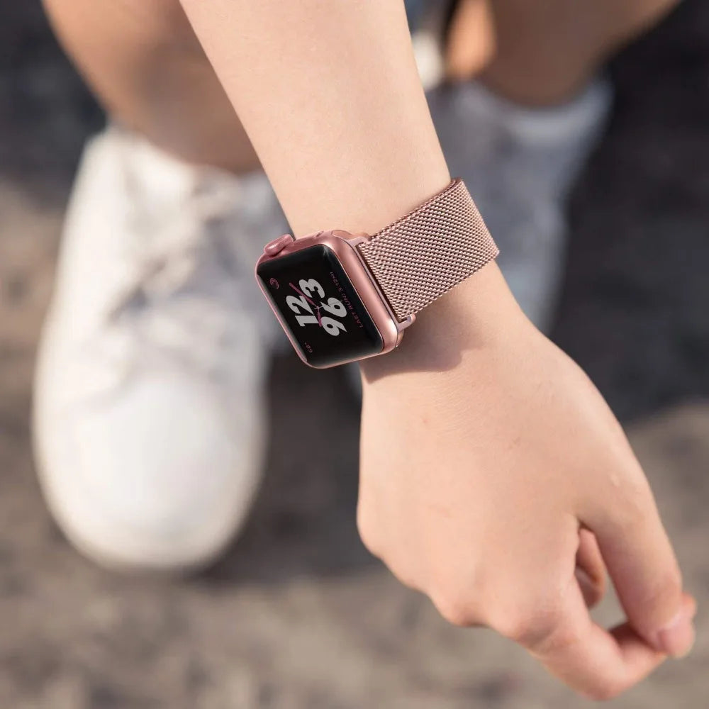 Magnetic Strap for Apple Watch (All Series)